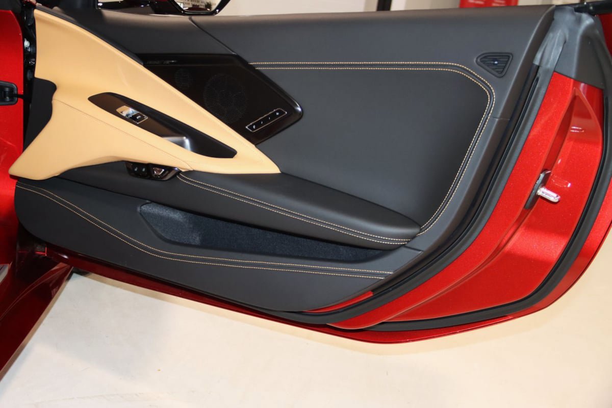 Used 2024 Chevrolet Corvette Stingray Premium Conv w/ Stealth Interior Trim Package image 58