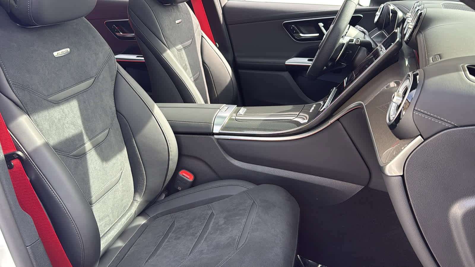 New 2025 Mercedes-Benz GLC 63 AMG S image 37