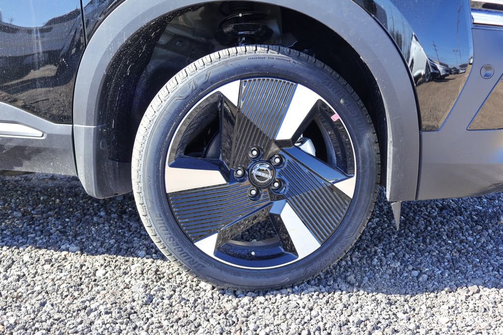 New 2026 Nissan Kicks SR image 16