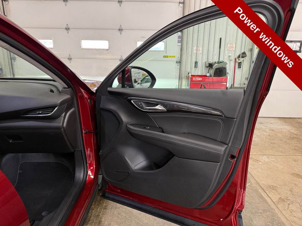 Used 2023 Buick Envision Preferred image 43