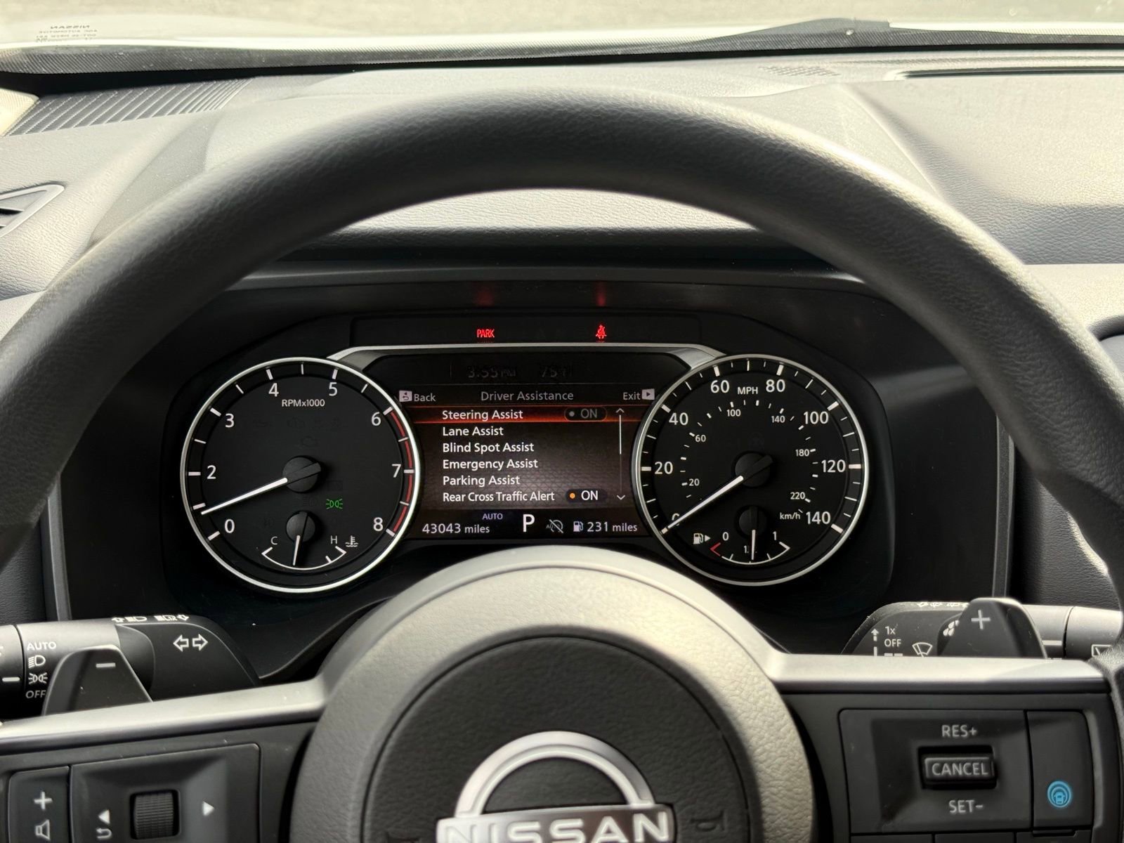 Used 2024 Nissan Rogue SV image 24