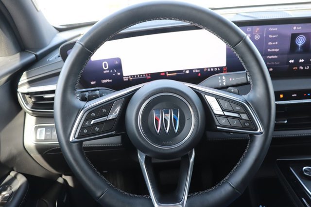 Used 2025 Buick Enclave Sport Touring image 20