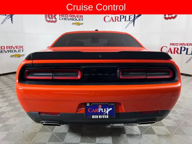 Used 2023 Dodge Challenger SXT w/ Blacktop Package image 7