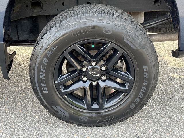 Used 2019 Chevrolet Silverado 1500 Custom Trail Boss w/ Custom Convenience Package image 14