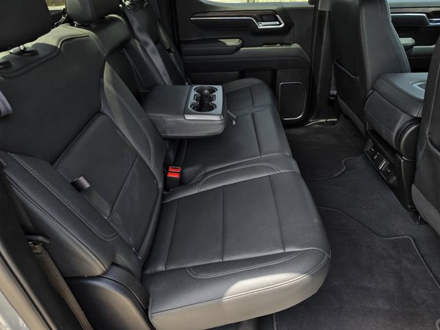 Used 2025 GMC Sierra 1500 SLT AWD/4WD image 29