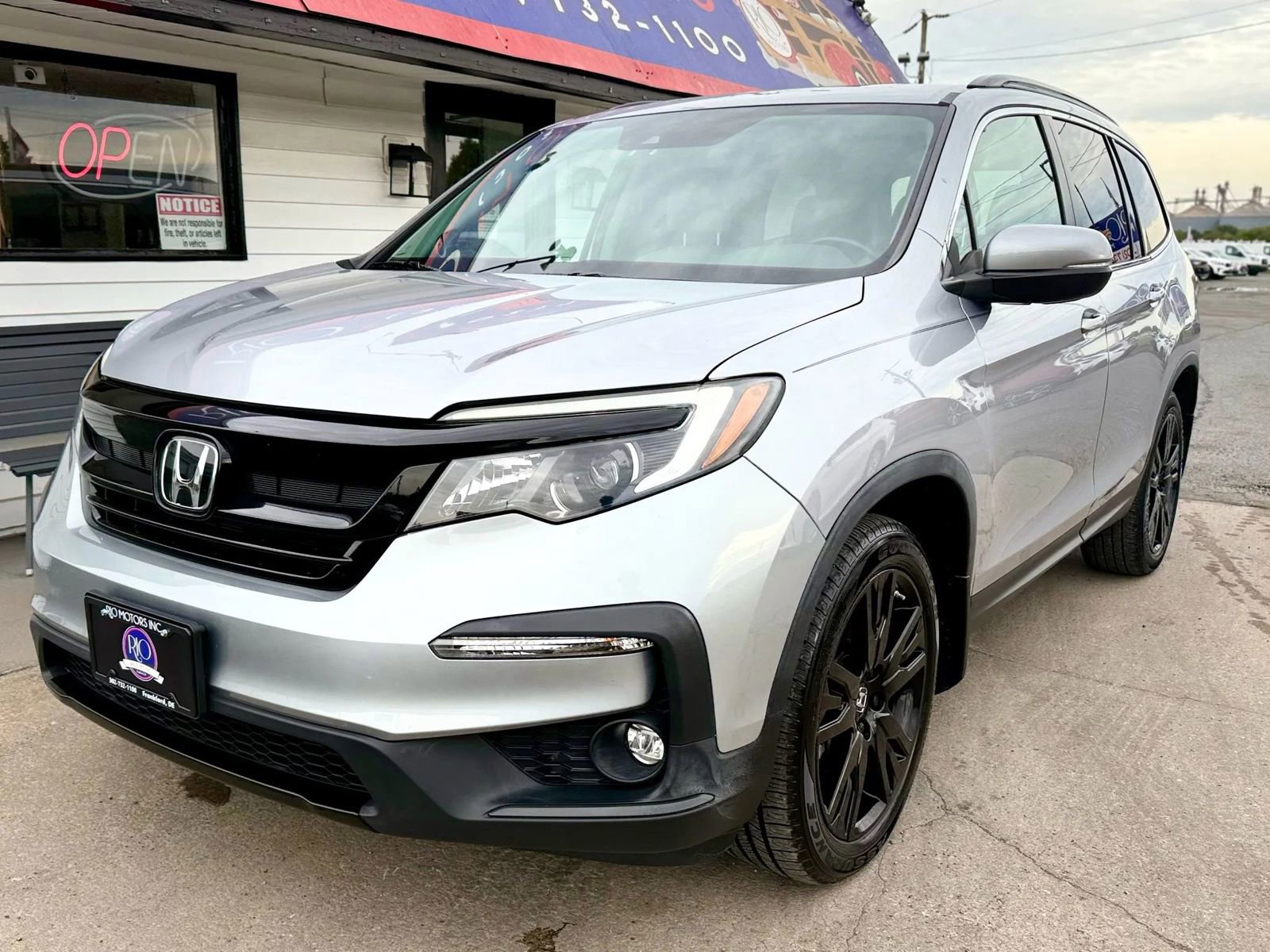 Used 2021 Honda Pilot Special Edition image 2