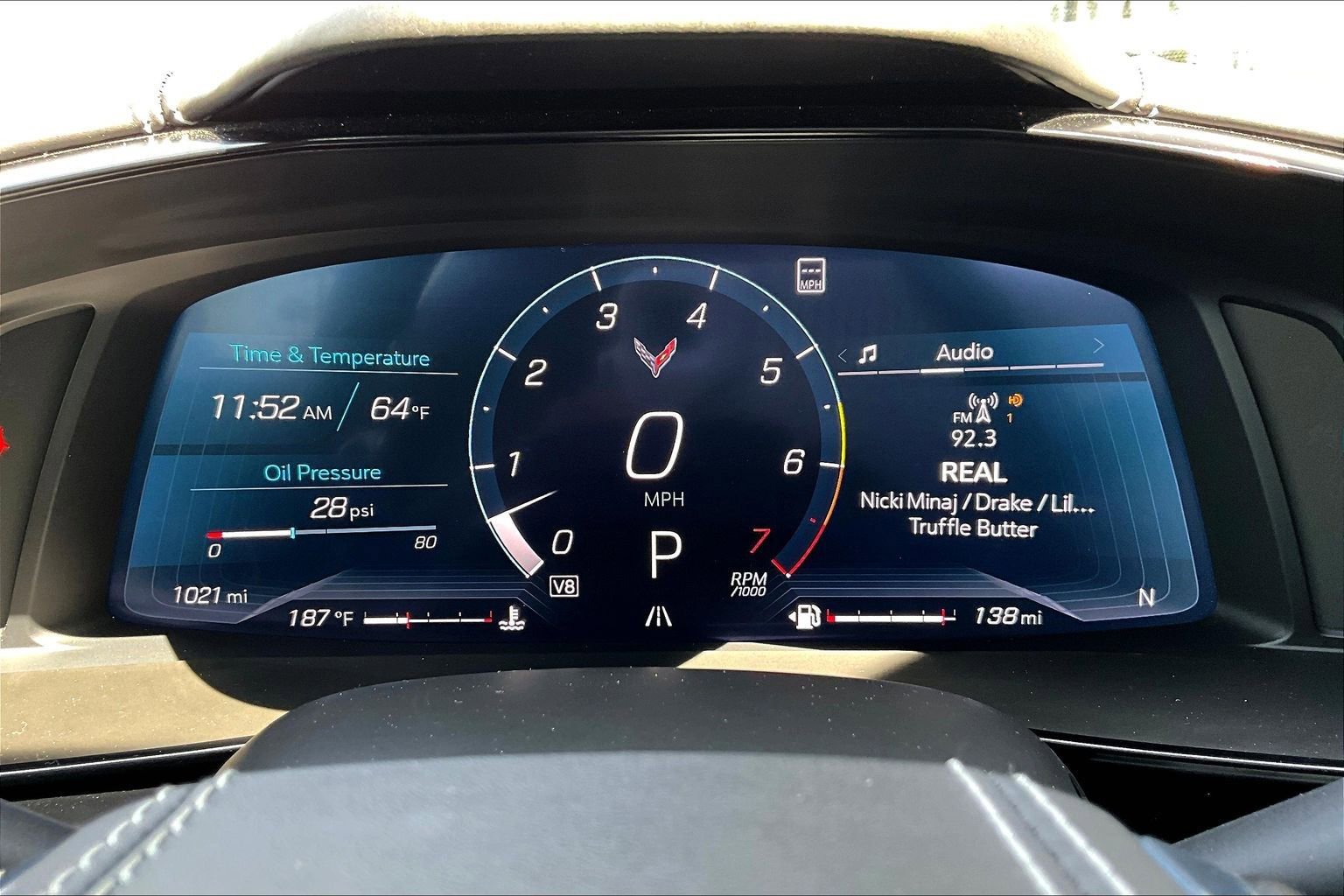 Used 2021 Chevrolet Corvette Stingray Premium Conv w/ Z51 Performance Package image 20