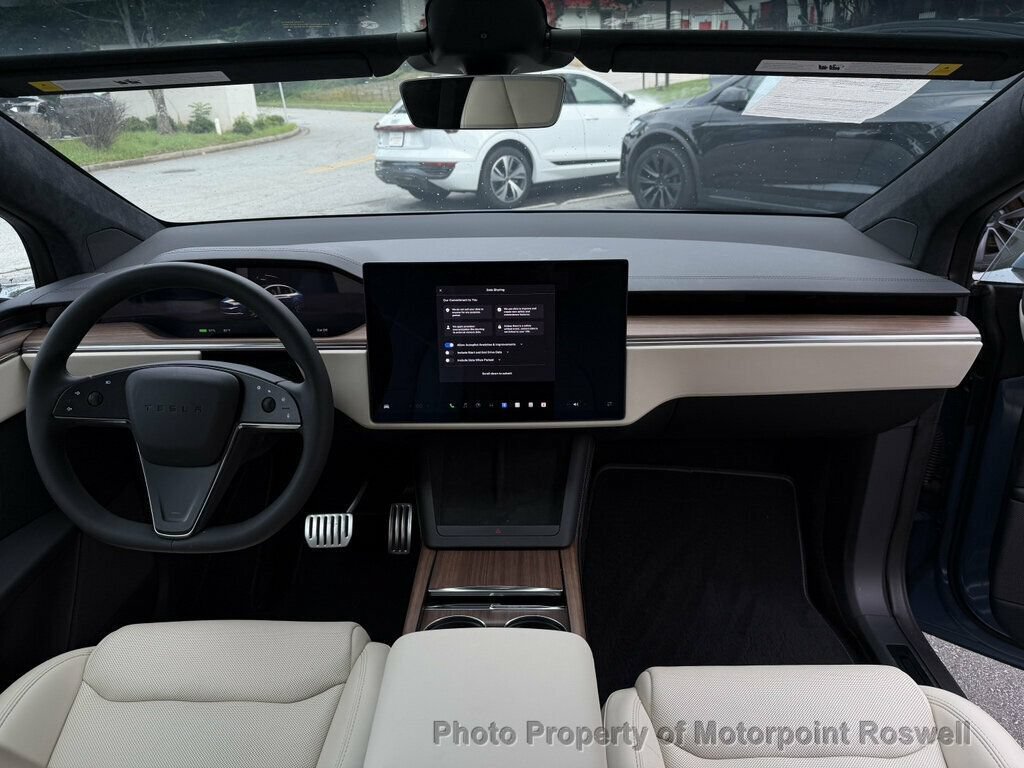 Used 2026 Tesla Model X AWD/4WD image 13