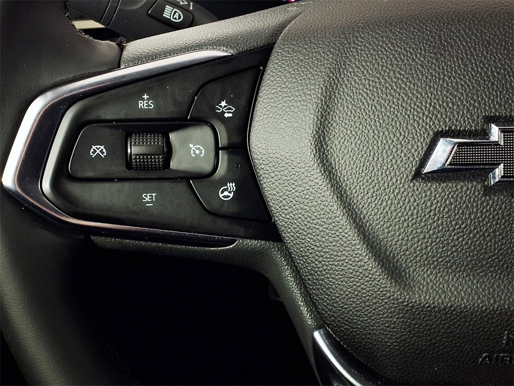 Used 2025 Chevrolet Trax ACTIV w/ Driver Confidence Package image 18