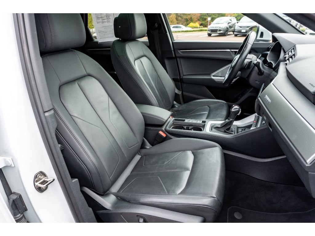 Used 2024 Audi Q3 2.0T Premium image 17