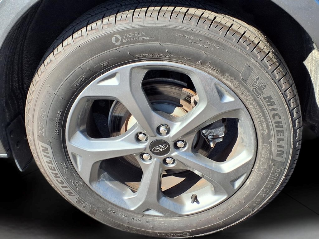 Used 2024 Ford Escape ST-Line w/ Tech Pack #1 AWD/4WD image 7