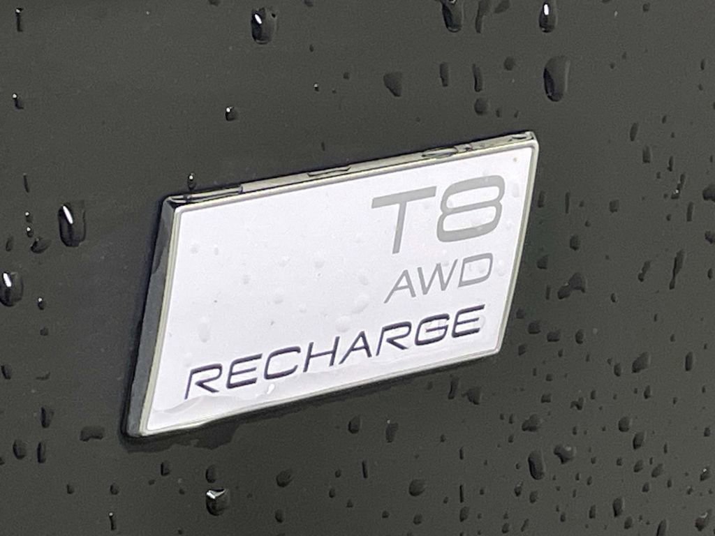 Used 2024 Volvo XC90 T8 Ultimate w/ Protection Package Premier AWD/4WD image 11