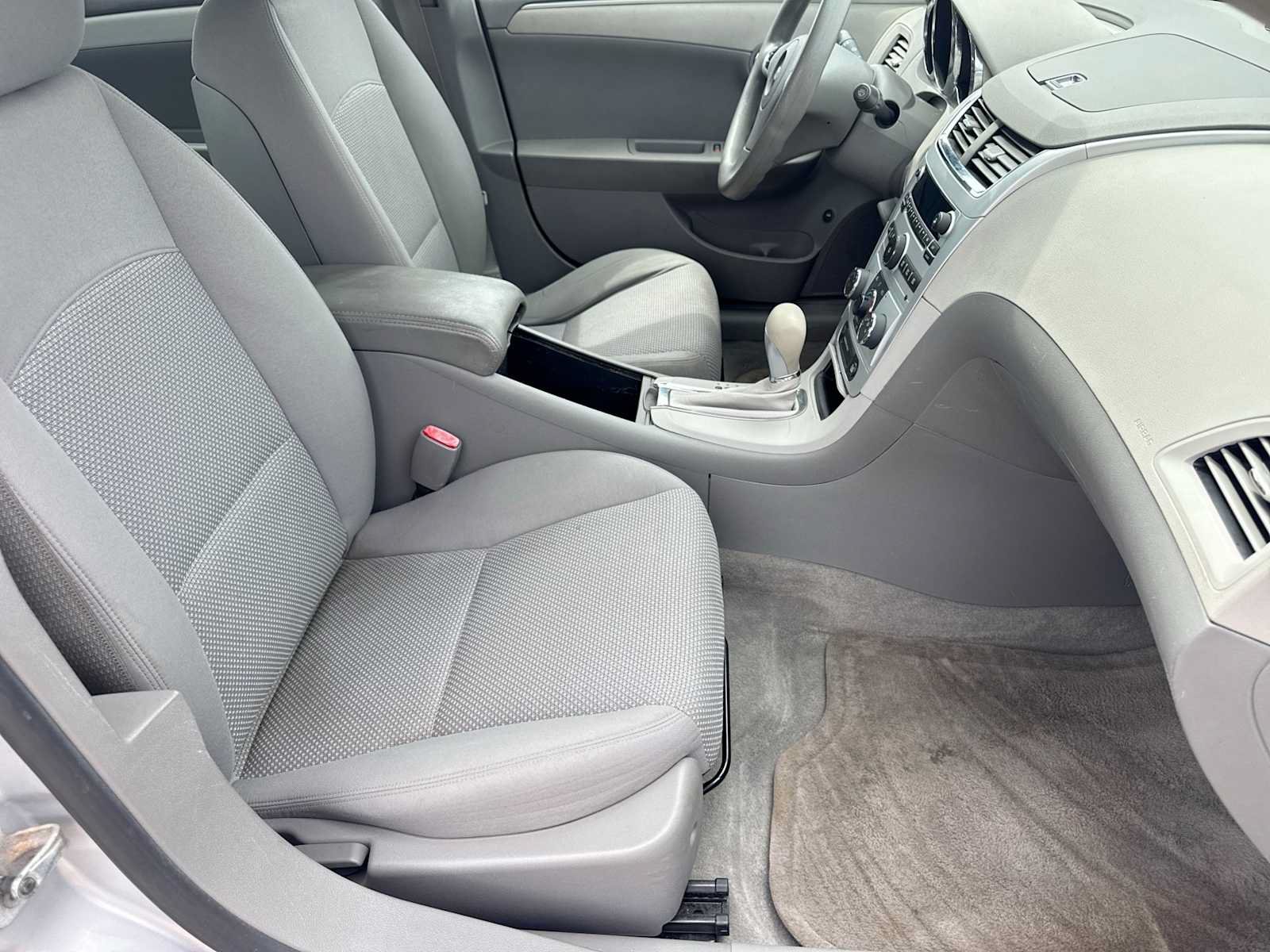 Used 2009 Chevrolet Malibu LS FWD image 20