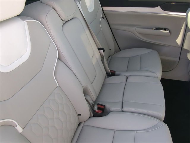 New 2025 Volvo EX90 Ultra w/ Protection Package Premier image 14