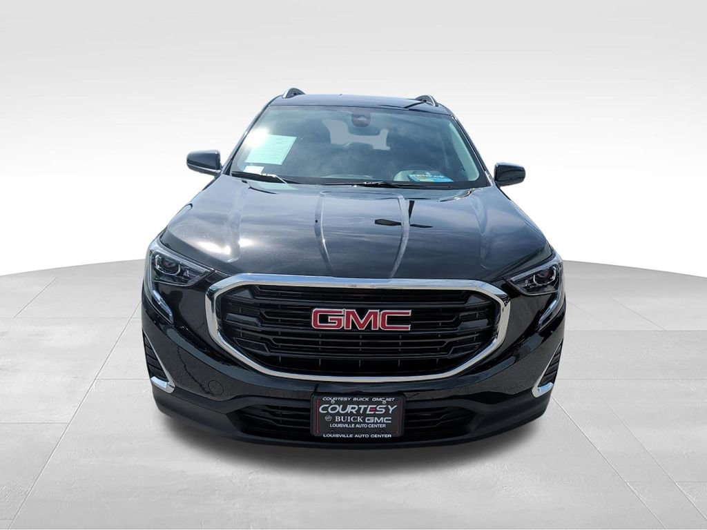 Used 2021 GMC Terrain SLE w/ Driver Convenience Package FWD image 2