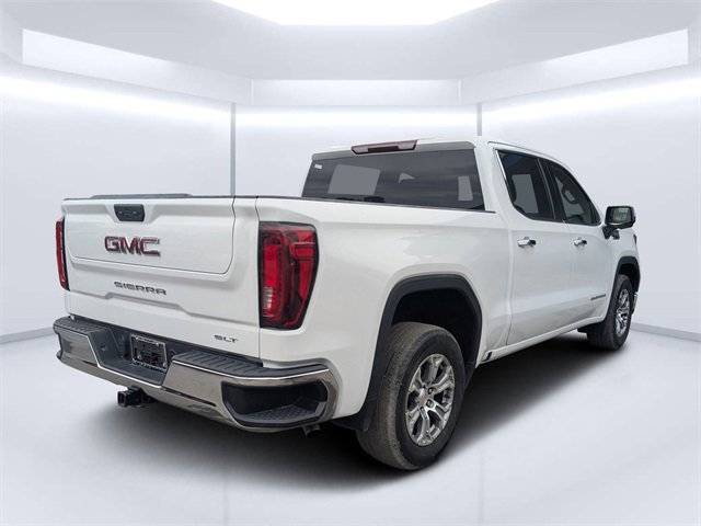 Used 2024 GMC Sierra 1500 SLT image 3