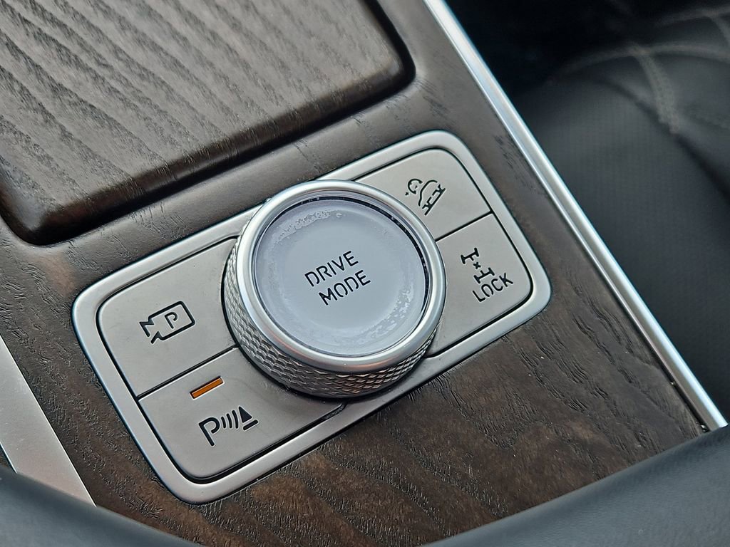 Used 2023 Genesis GV80 3.5T w/ Prestige Package image 18