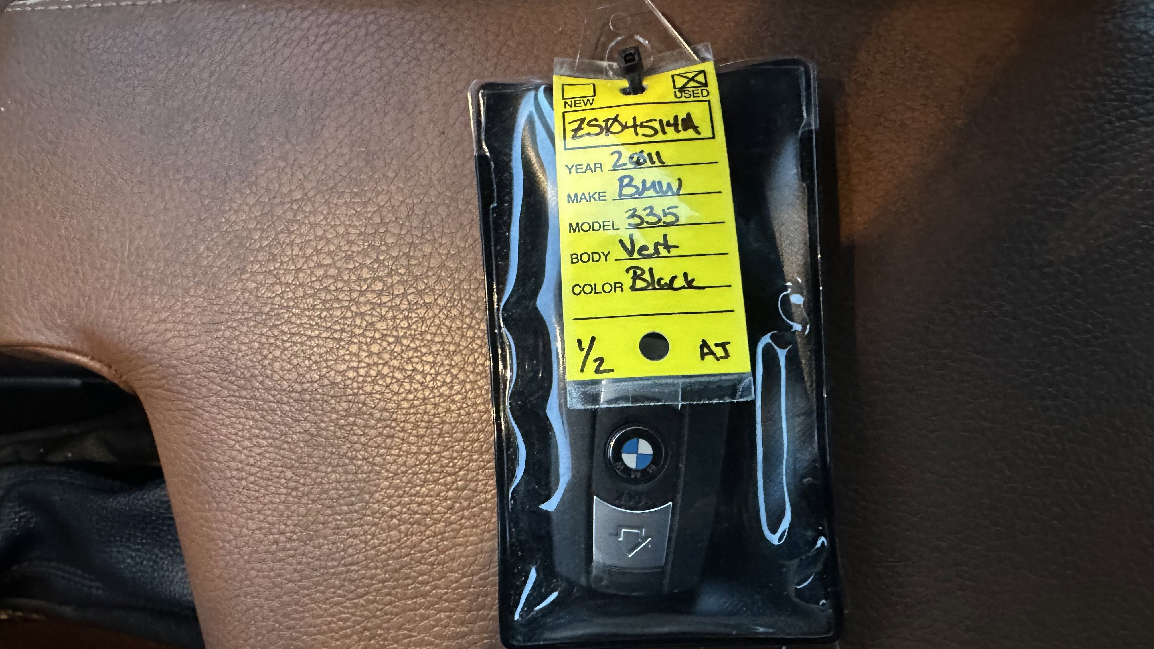 Used 2011 BMW 335i Convertible image 35