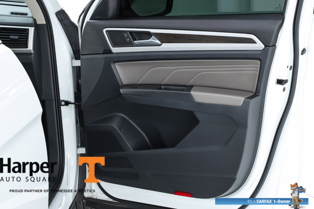 Used 2023 Volkswagen Atlas SE w/ Panoramic Sunroof Package AWD/4WD image 32