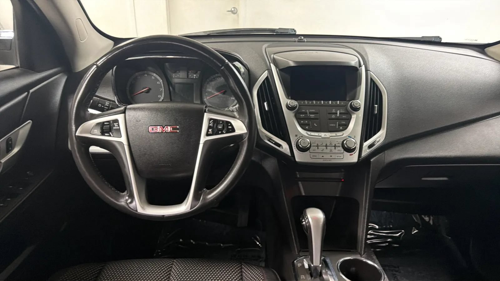 Used 2015 GMC Terrain SLE AWD/4WD image 10