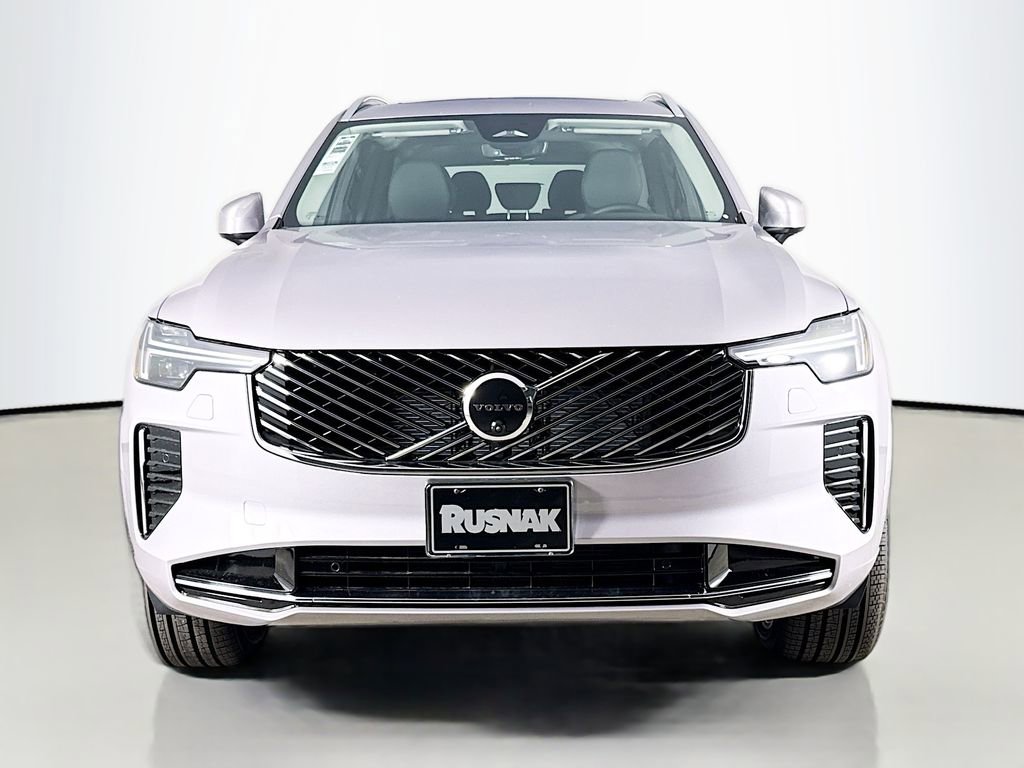 New 2026 Volvo XC90 B6 Plus w/ Protection Package image 2