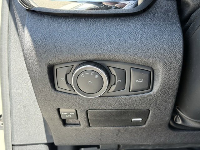 Used 2020 Lincoln Continental Reserve w/ Luxury Package image 22