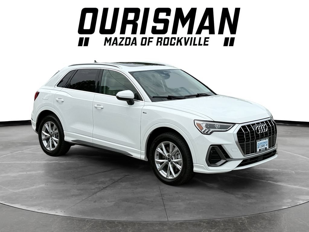 Used 2024 Audi Q3 2.0T Premium AWD/4WD image 1