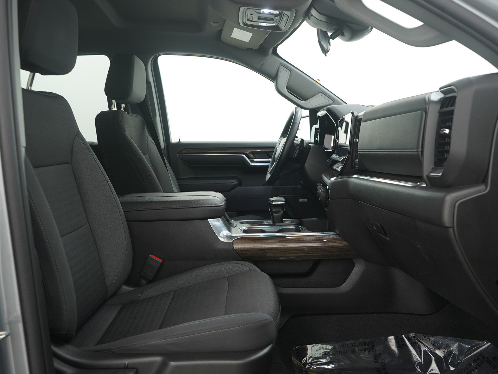 Used 2023 Chevrolet Silverado 1500 RST w/ Redline Edition image 13