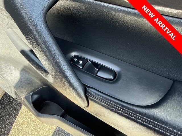 Used 2020 Nissan Rogue SV image 18