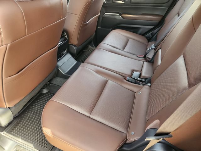 New 2027 Toyota Land Cruiser w/ Premium Package AWD/4WD image 17