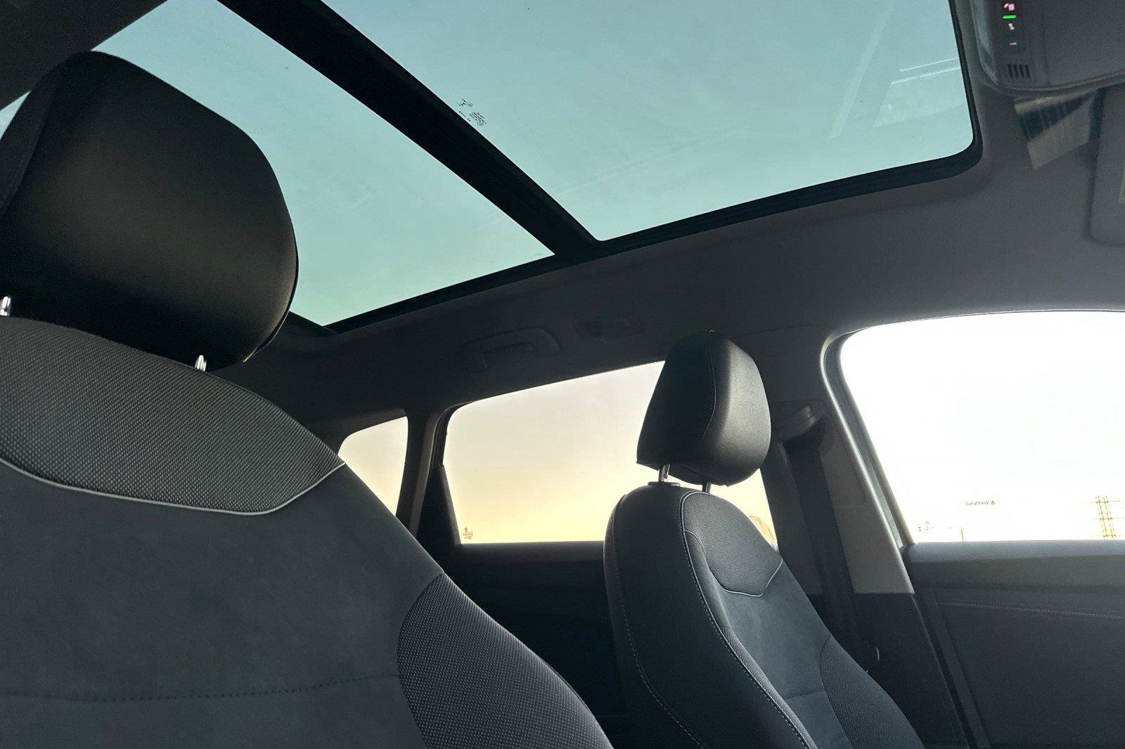 New 2026 Volkswagen Taos SE AWD/4WD image 16