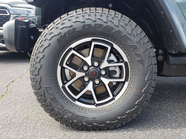 New 2026 Jeep Gladiator Rubicon w/ Whitecap Package AWD/4WD image 12