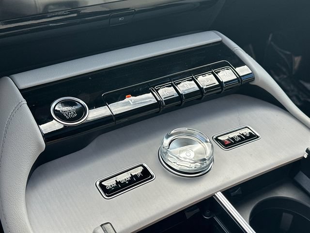 New 2026 Lincoln Navigator Reserve AWD/4WD image 28