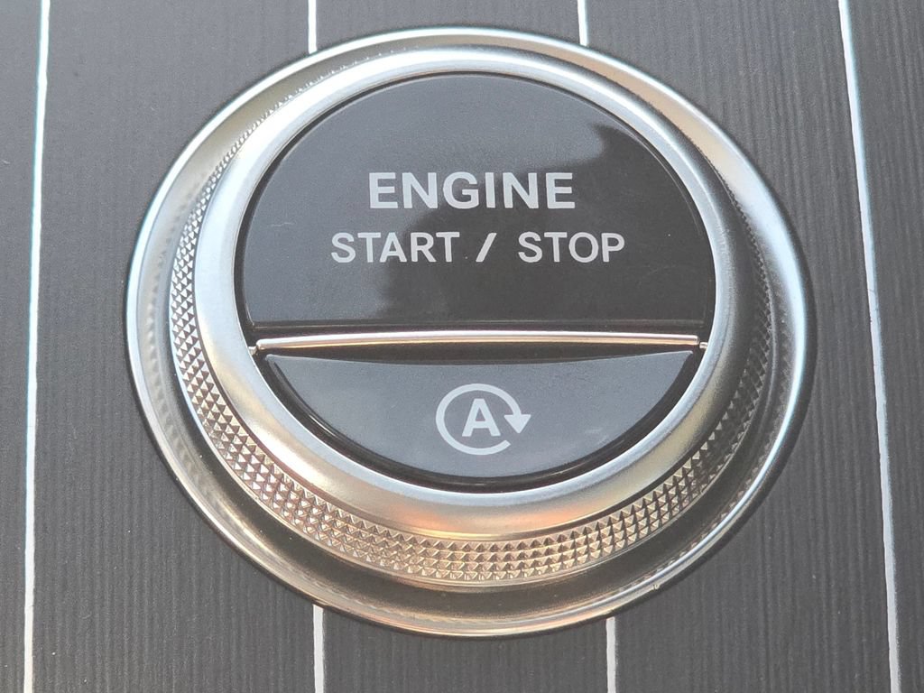 New 2026 Mercedes-Benz C 300 4MATIC Sedan image 37