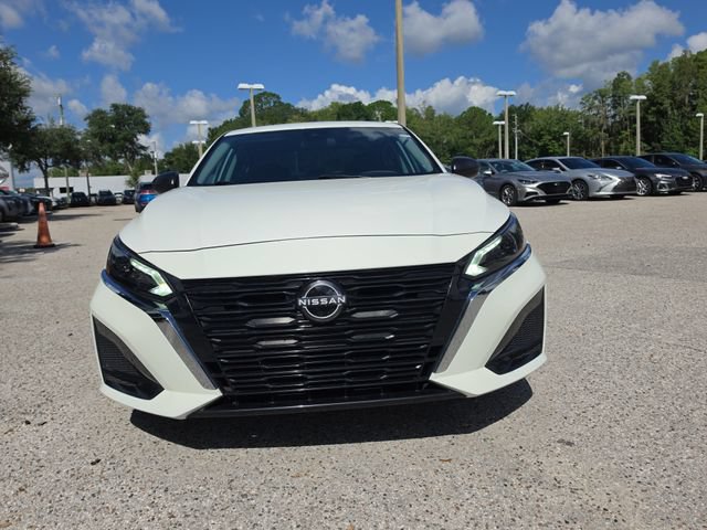 Certified 2025 Nissan Altima 2.5 S FWD image 3