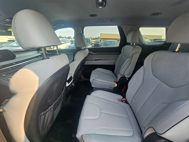 Certified 2025 Hyundai Palisade SEL AWD/4WD image 16