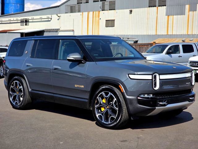 Used 2022 Rivian R1S Launch Edition