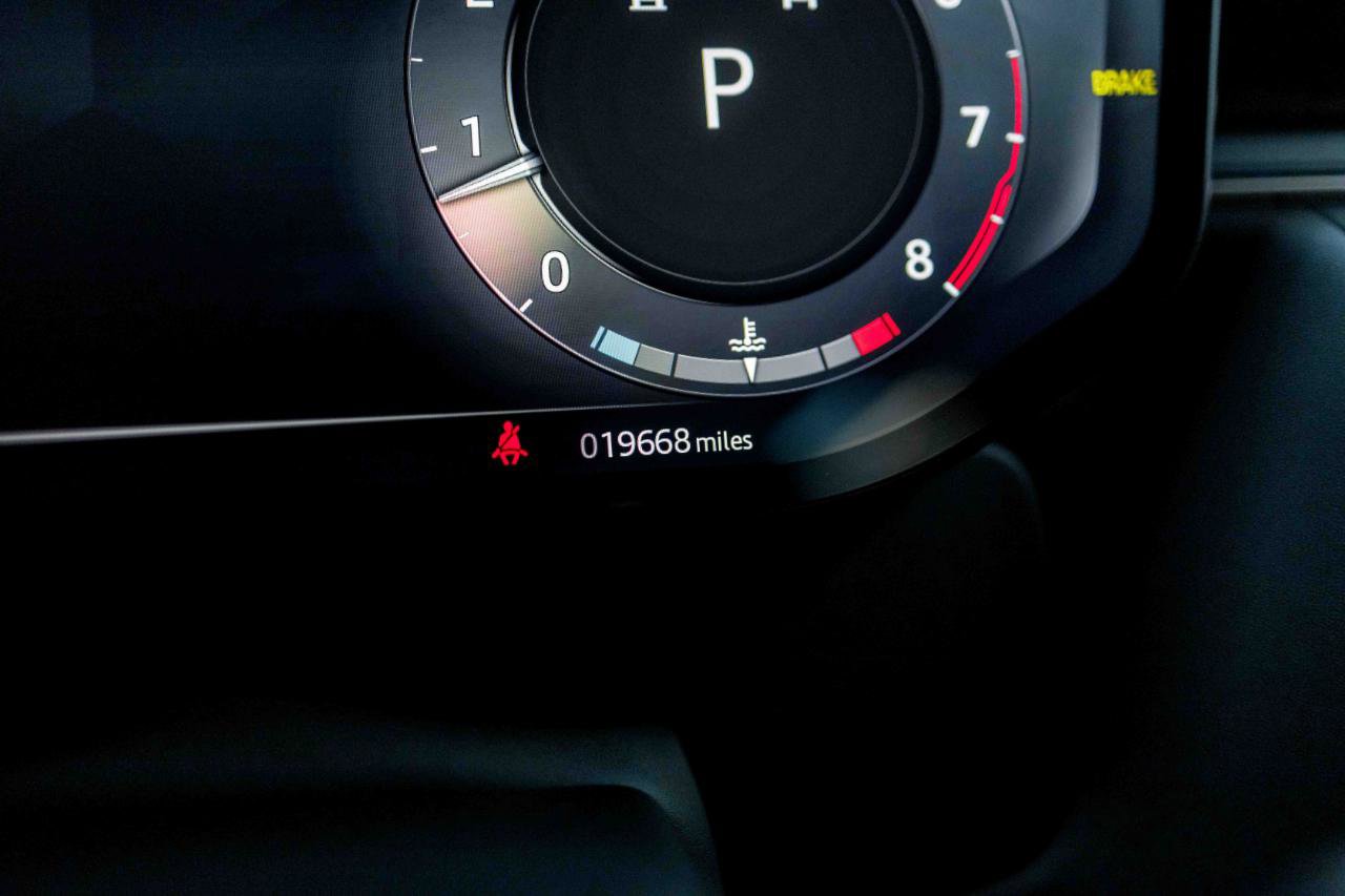 Used 2025 Land Rover Range Rover SE image 61