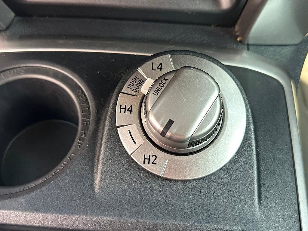 Certified 2024 Toyota 4Runner SR5 AWD/4WD image 27