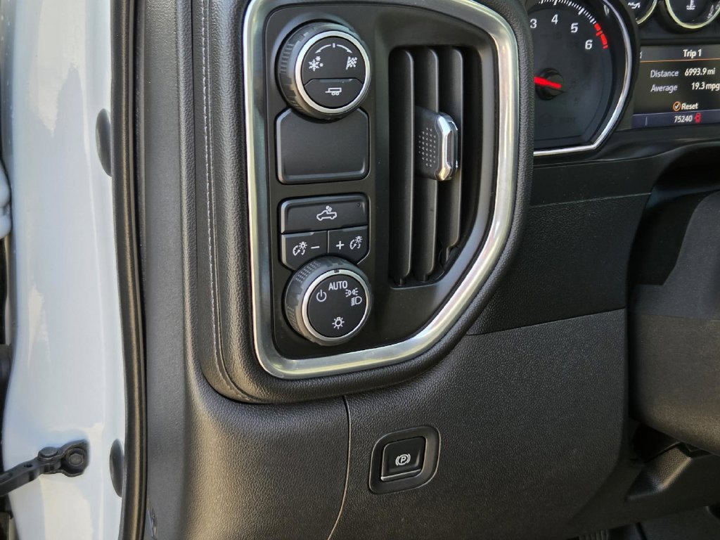 Used 2019 Chevrolet Silverado 1500 LT w/ Texas Edition RWD image 21