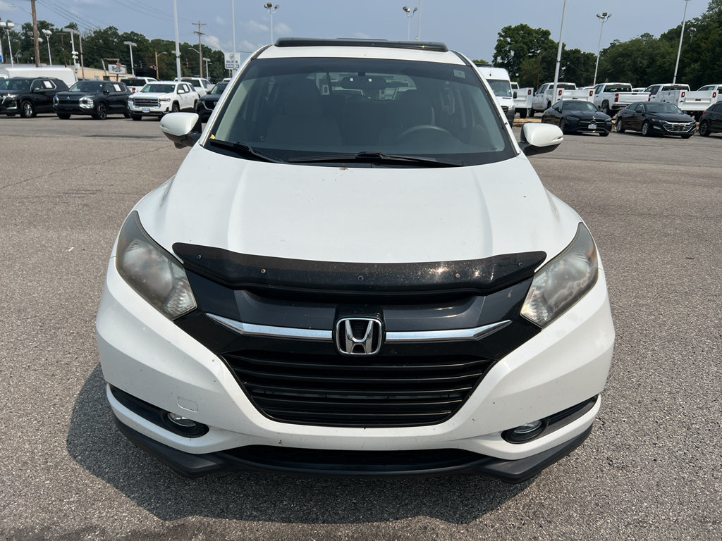 Used 2017 Honda HR-V EX image 2