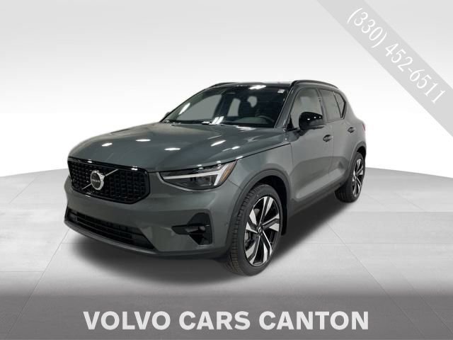New 2026 Volvo XC40 B5 Ultra w/ Protection Package Premier