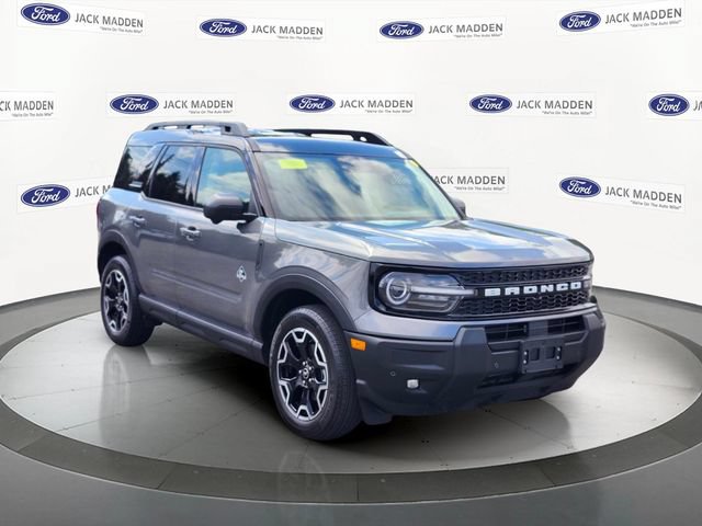 Certified 2025 Ford Bronco Sport Outer Banks w/ Outer Banks Tech Package+ AWD/4WD image 7