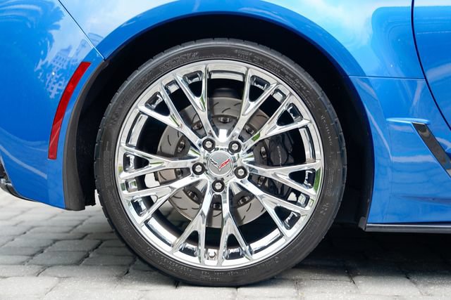 Used 2016 Chevrolet Corvette Z06 w/ 3LZ Preferred Equipment Group RWD image 35