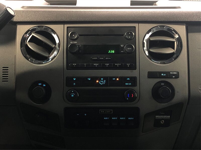 Used 2012 Ford F350 XLT w/ XLT Interior Pkg AWD/4WD image 13