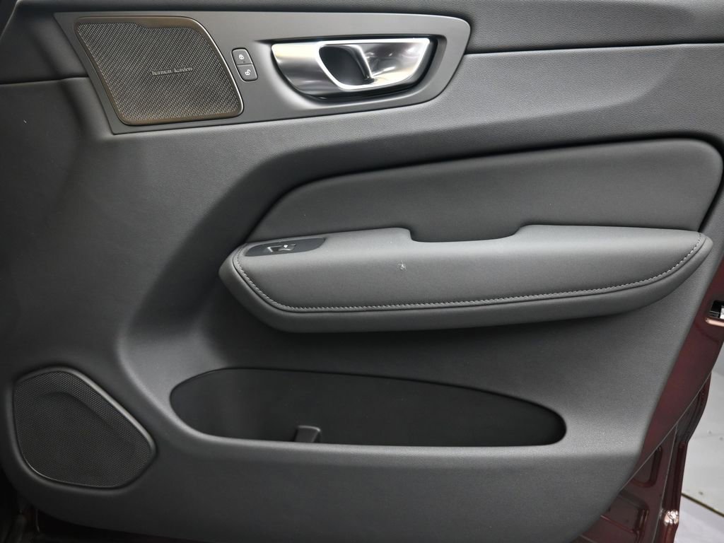 New 2026 Volvo XC60 B5 Plus w/ Protection Package Premier image 11