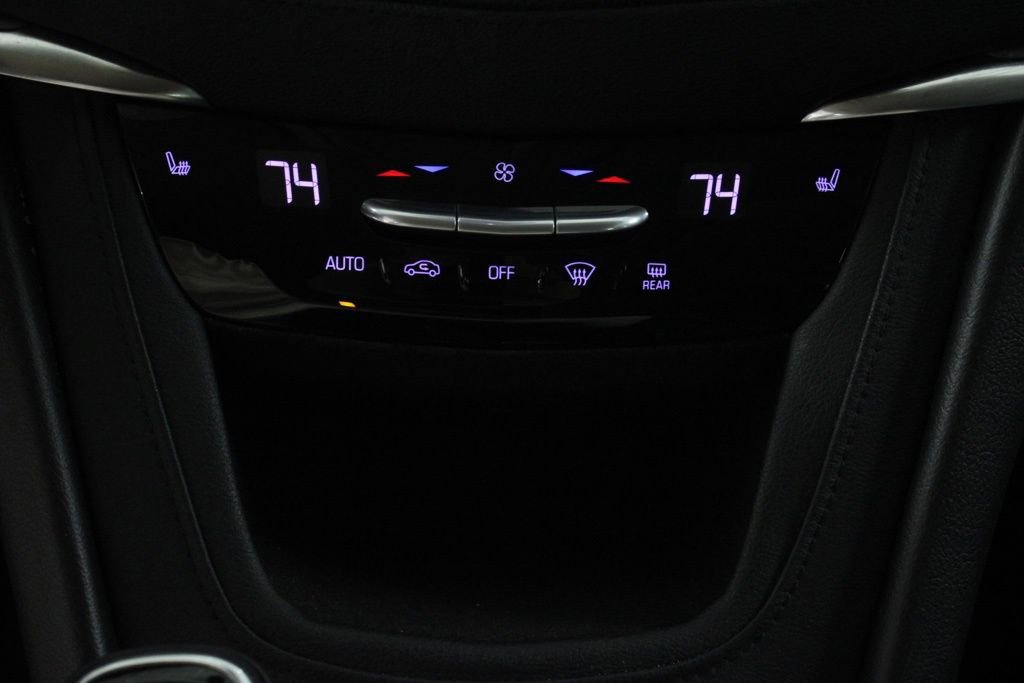 Used 2017 Cadillac XT5 Luxury w/ Driver Awareness Package image 69