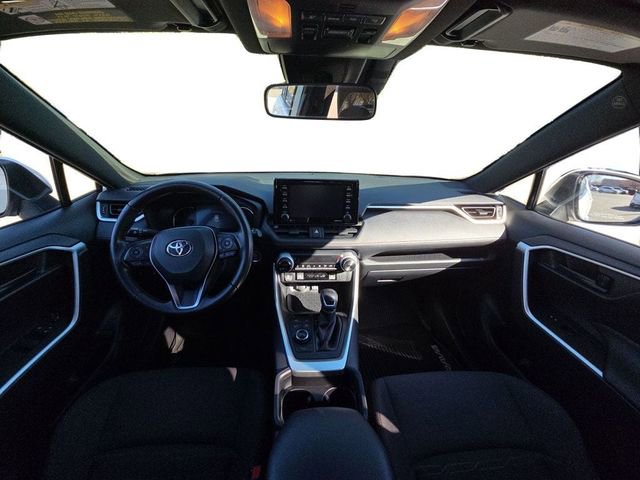 Used 2021 Toyota RAV4 SE w/ Weather & Moonroof Package AWD/4WD image 12