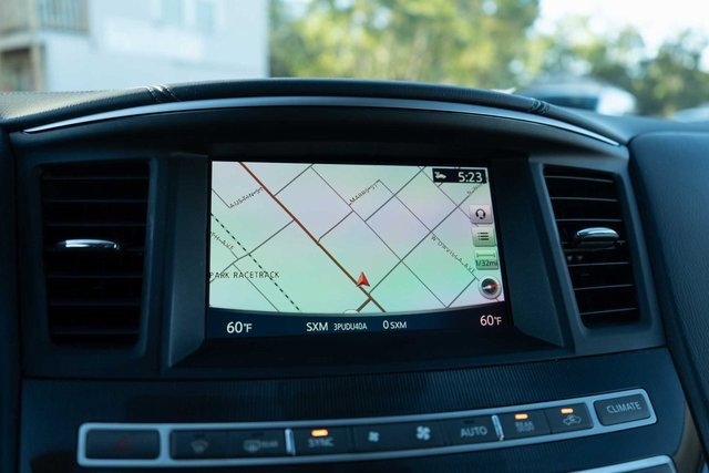 Used 2020 INFINITI QX60 Signature Edition w/ Cargo Package Essential image 21