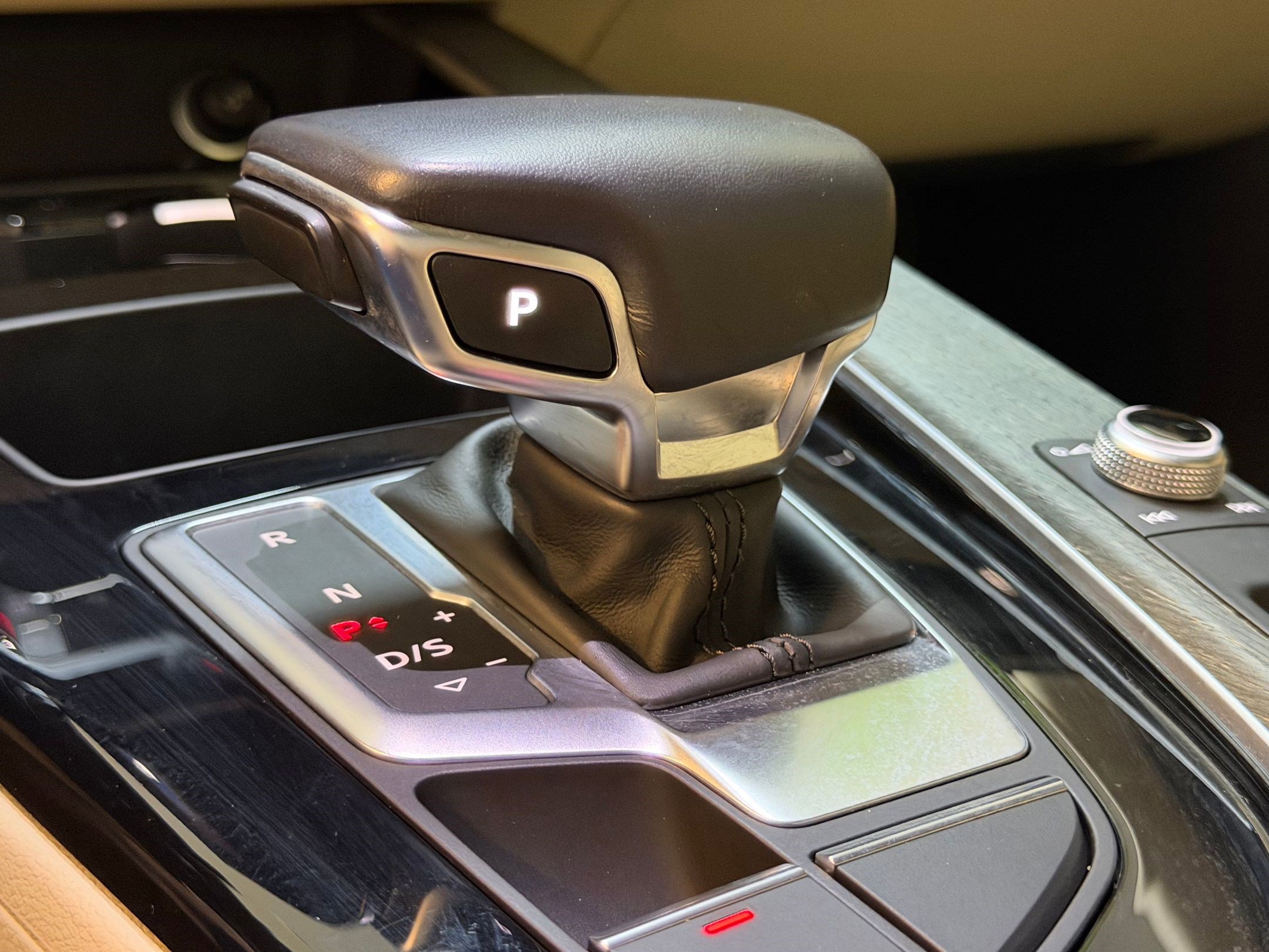 Used 2021 Audi A4 2.0T Premium w/ Convenience Package image 48